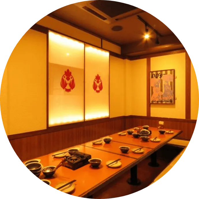 ゆったりくつろげる掘りごたつ、個室あり