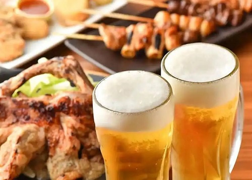 ザ・プレミアムモルツで乾杯！飲み会におすすめの居酒屋三代目鳥メロ