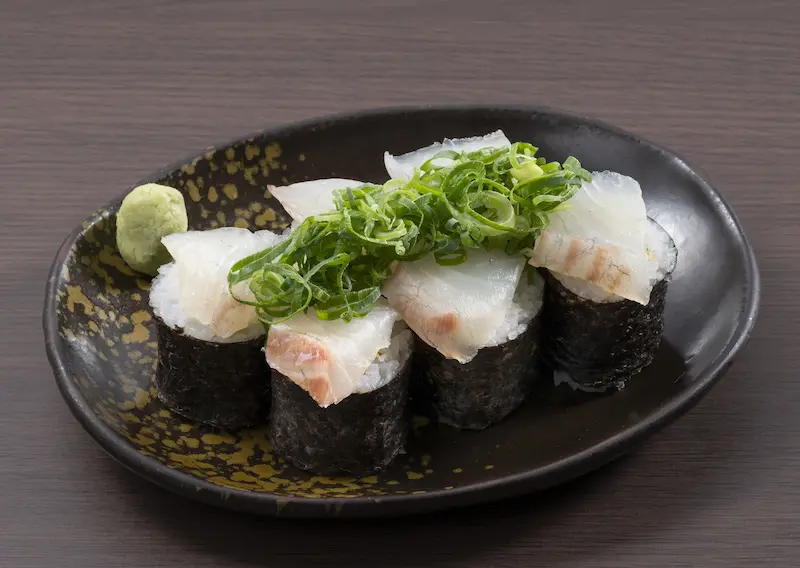 愛媛県産真鯛のっけ寿司