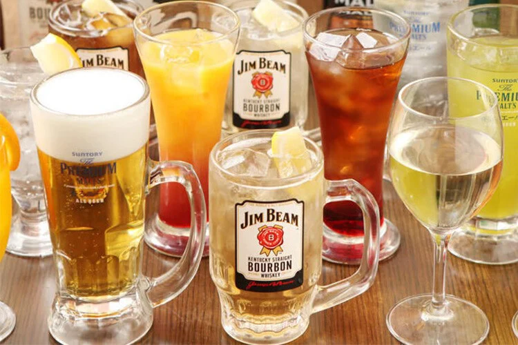 ②【メニュー90種以上】150分飲み放題付き！